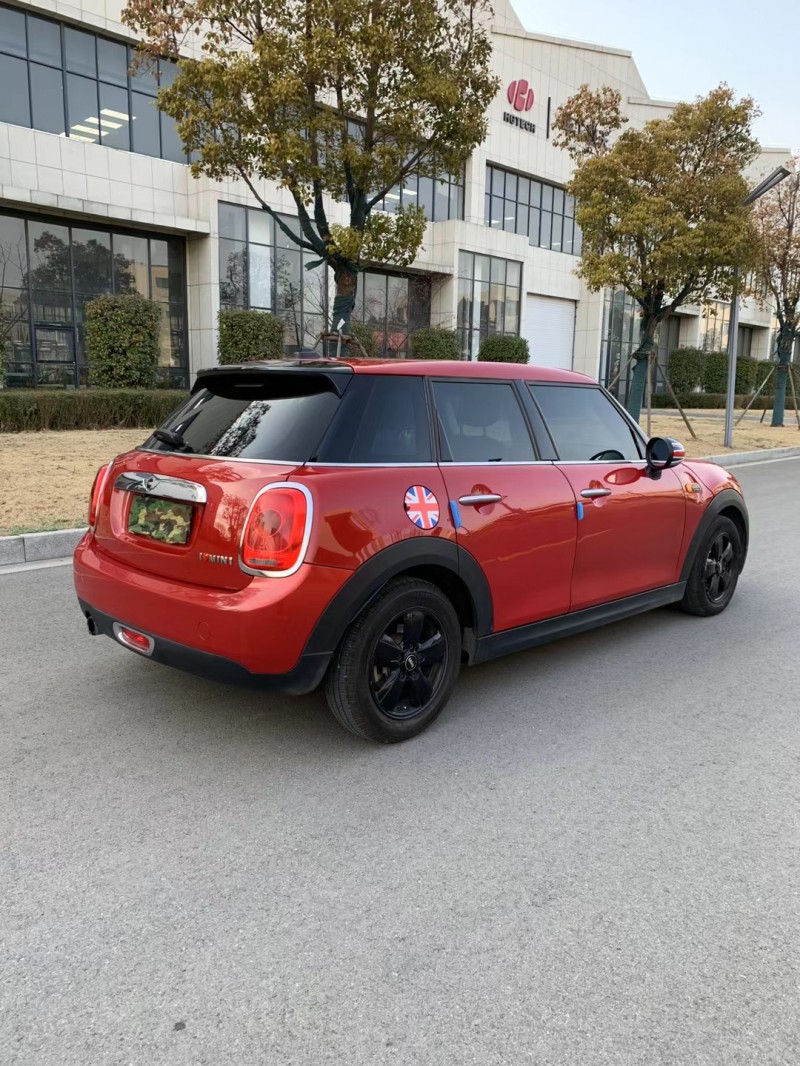 宿遷17年寶馬MINI6
