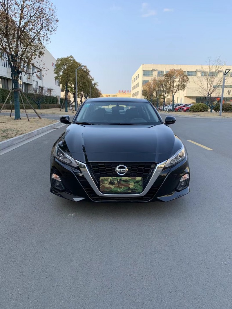 宿遷20年日產天籟1