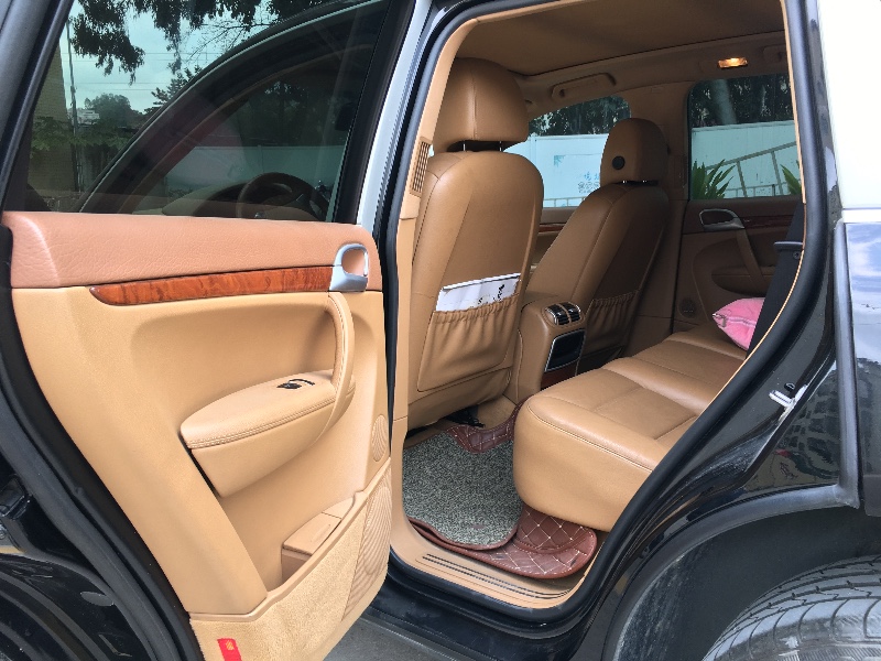 郑州09年保时捷卡宴9