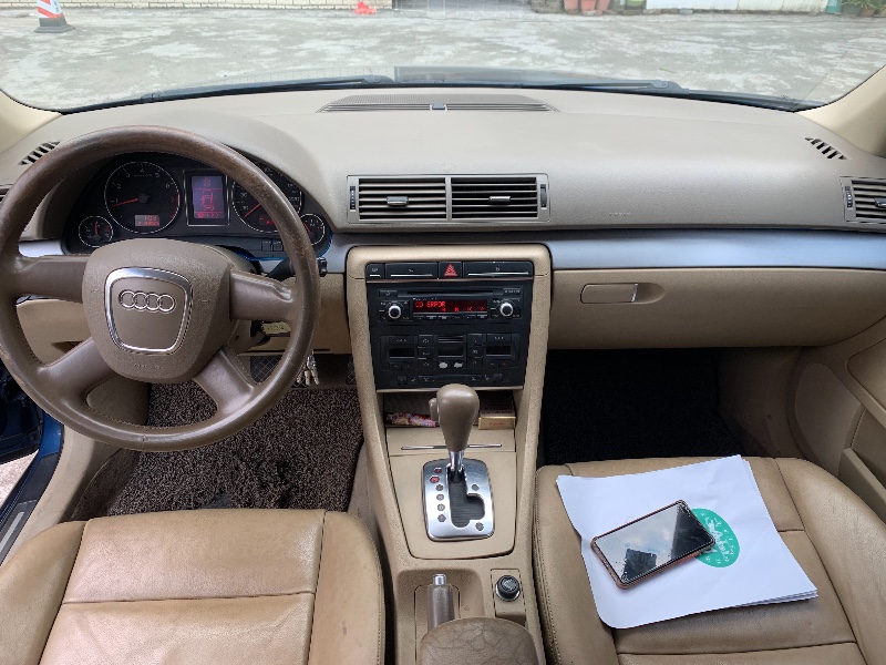 江门06年奥迪A4L4