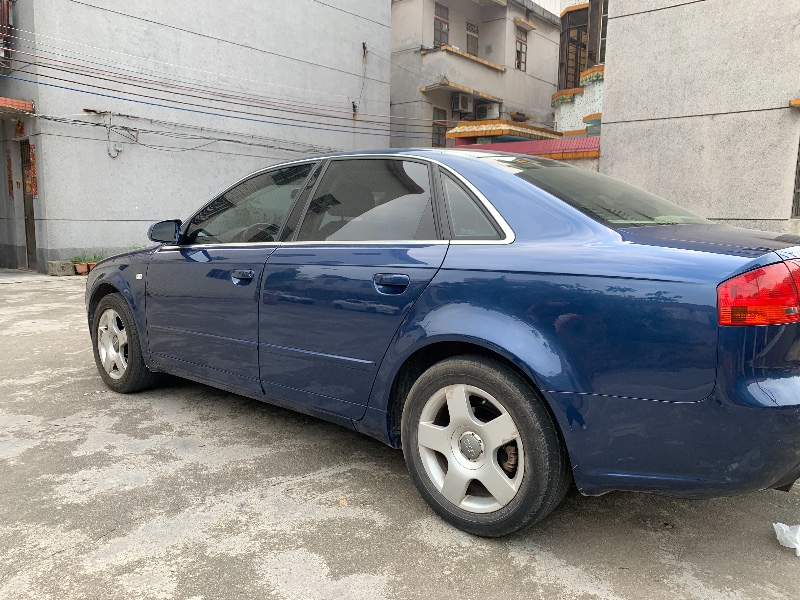 江门06年奥迪A4L3