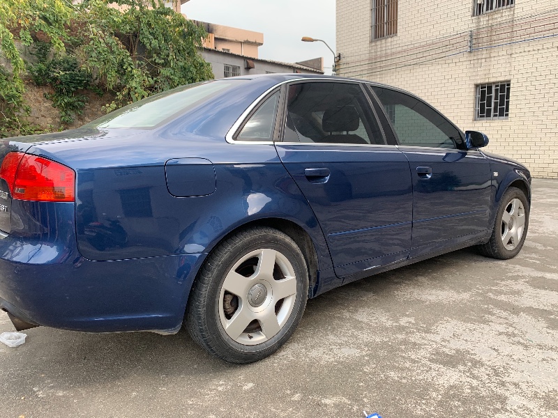 江门06年奥迪A4L1