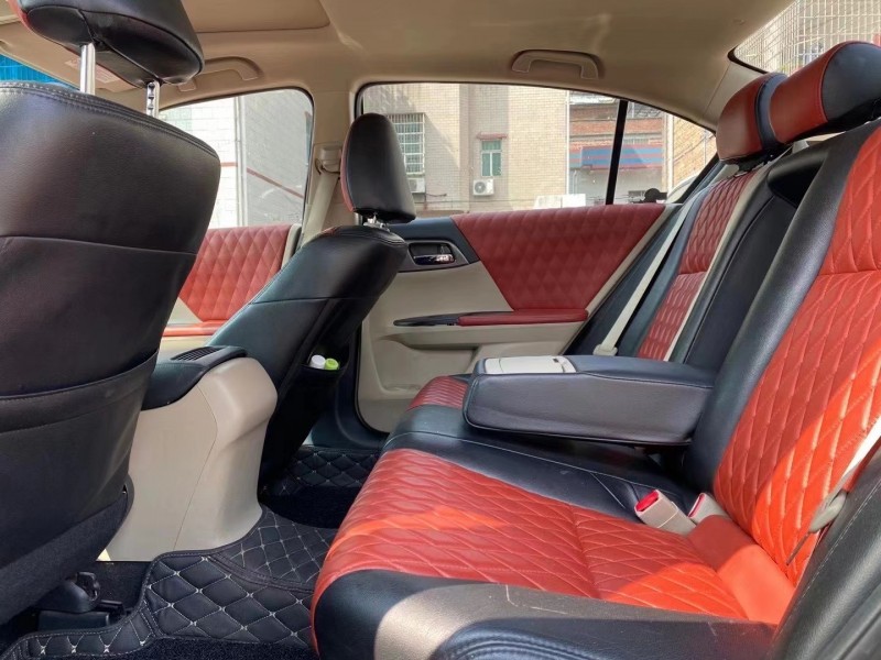 广州15年本田雅阁4