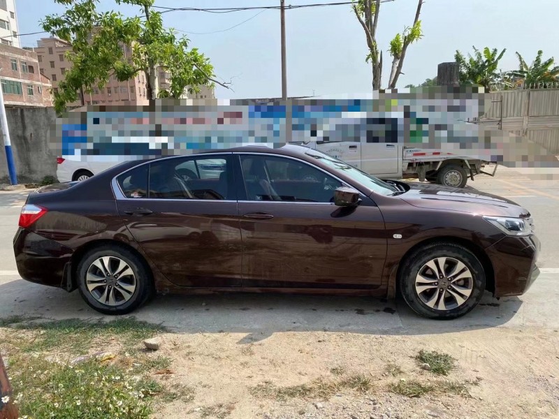 广州15年本田雅阁8