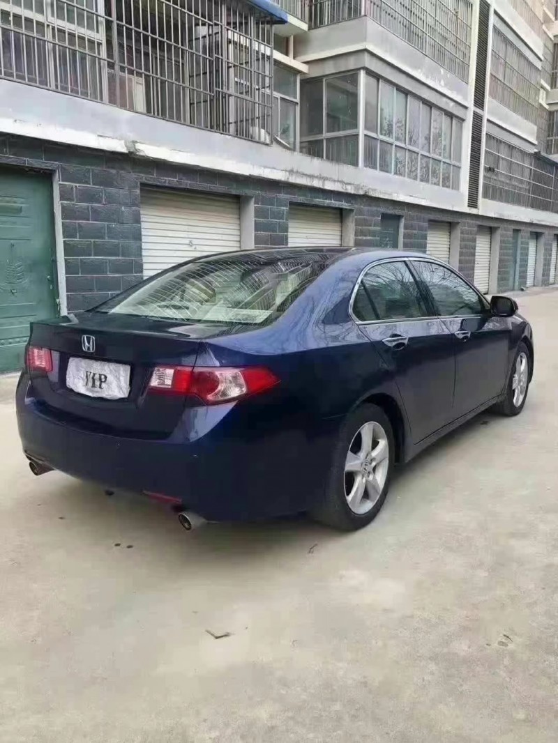 青岛11年本田思铂睿1