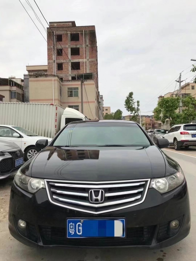 广州12年本田思铂睿1