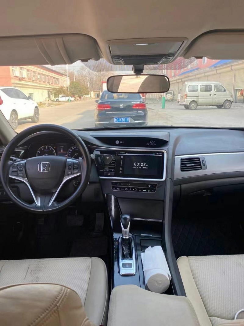 北京16年本田思铂睿6