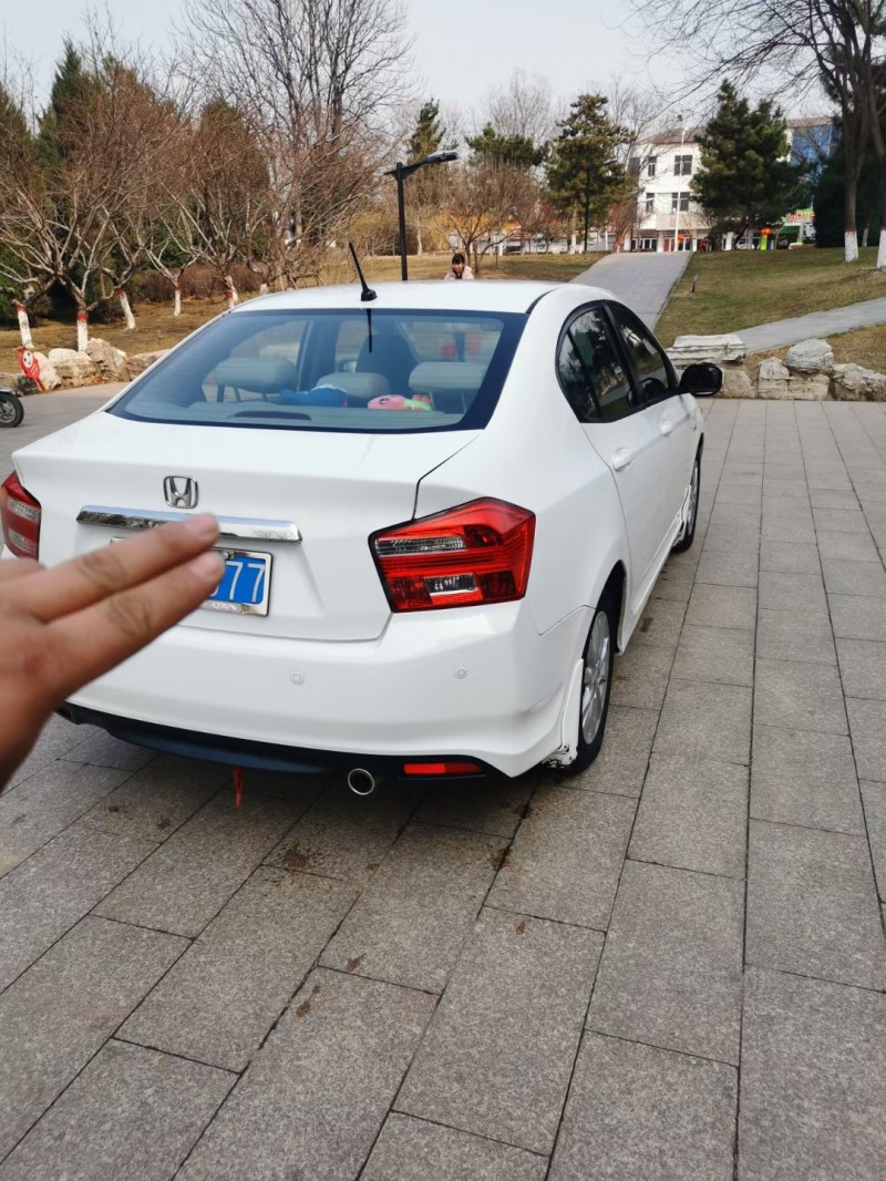 邢台13年本田锋范6