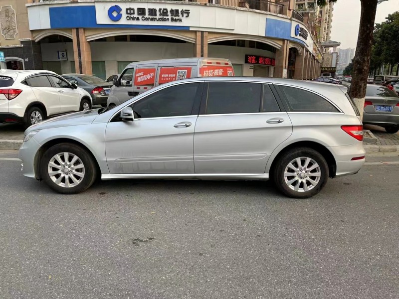 广州12年奔驰R3