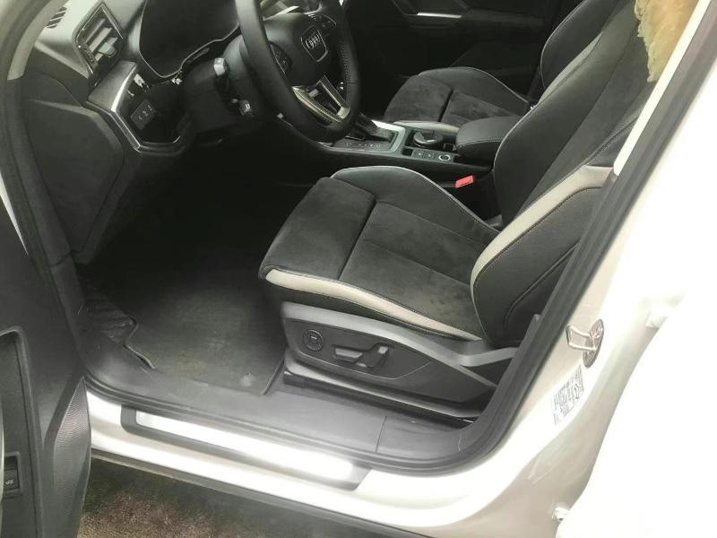 广州20年奥迪Q34