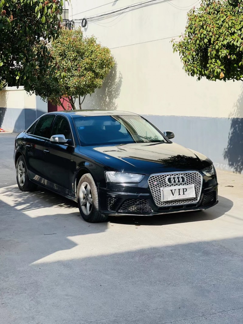 徐州13年奥迪A4L8