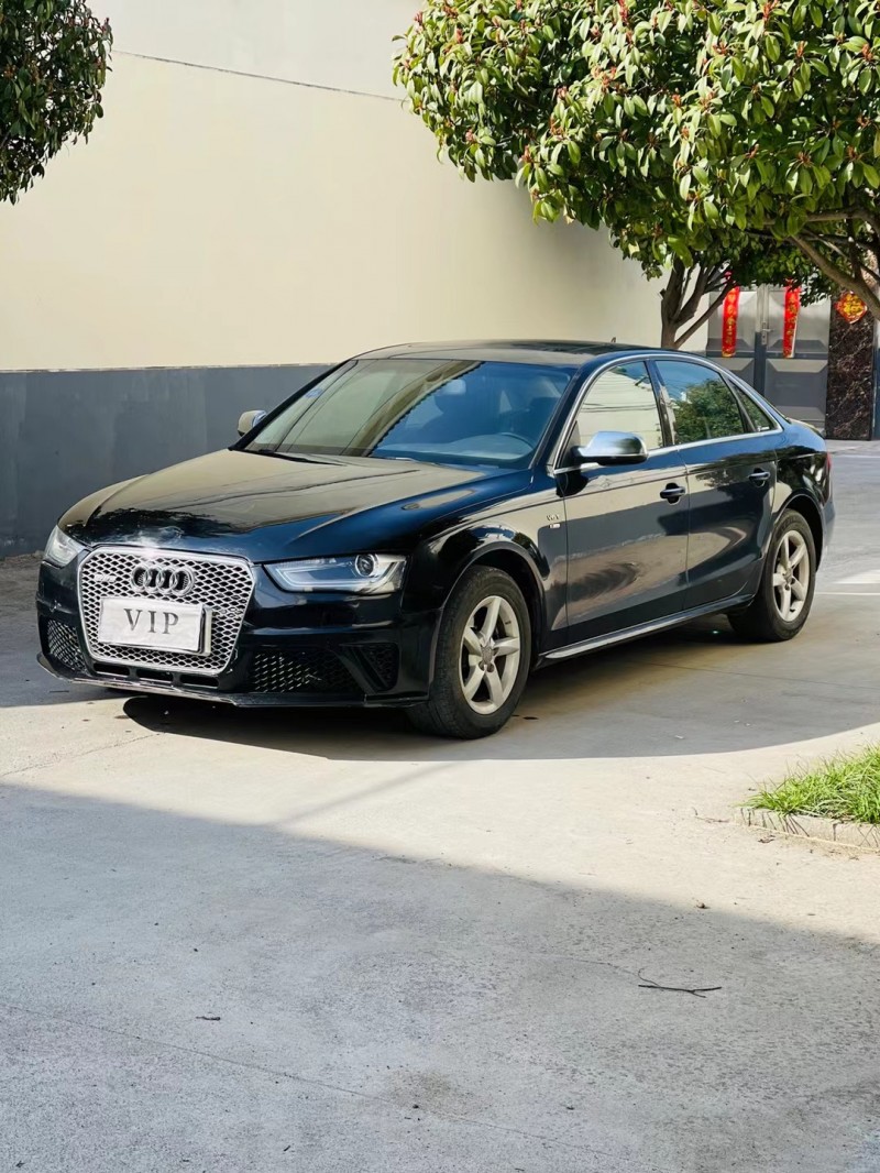 徐州13年奥迪A4L7