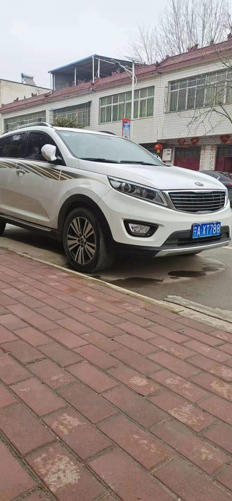 洛陽15年起亞智跑3