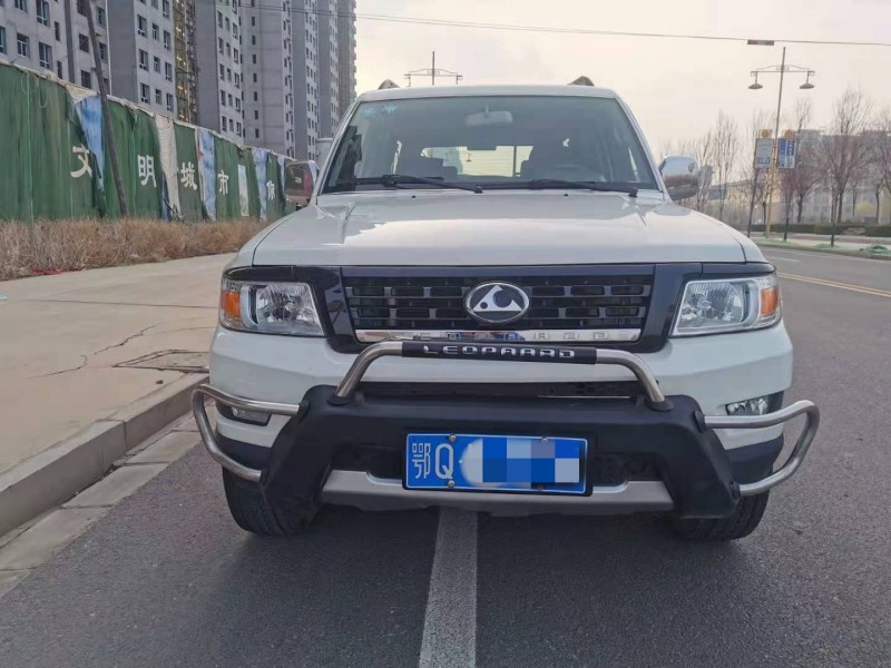 邢臺18年獵豹汽車Q67