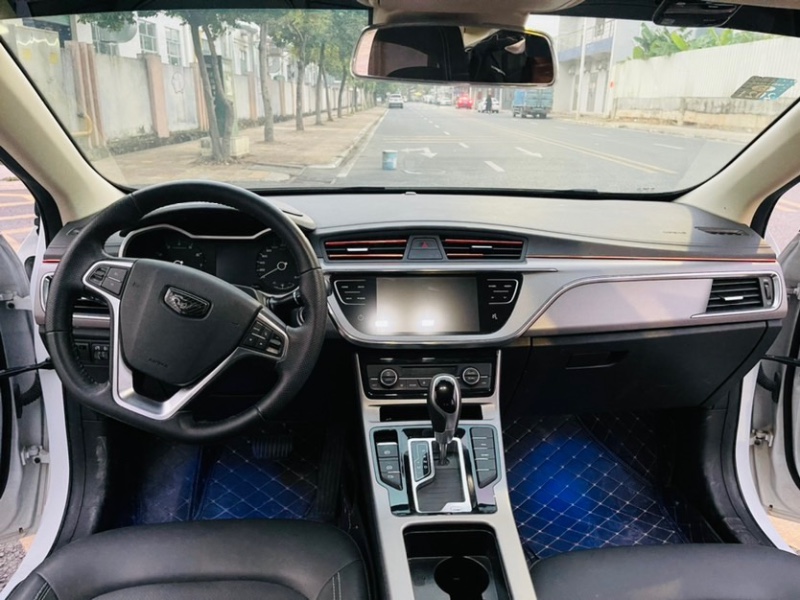 东莞19年吉利帝豪GL5