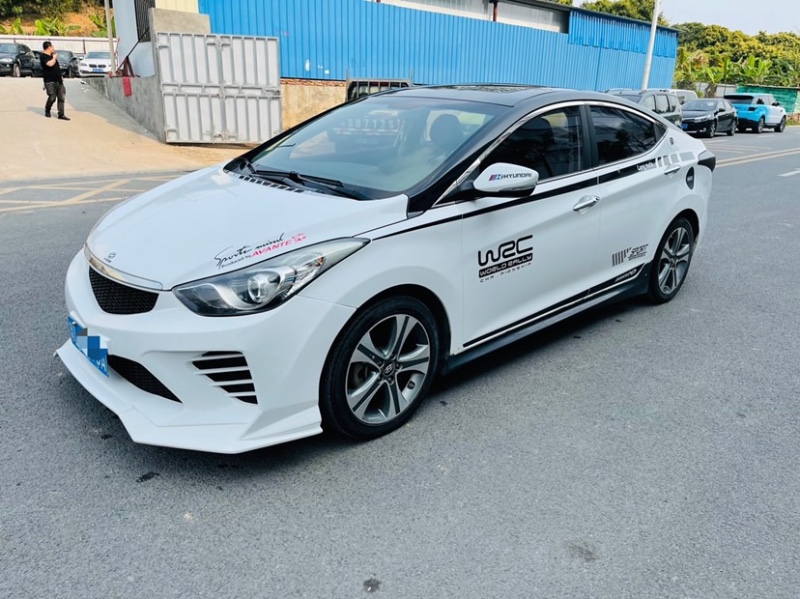 东莞14年现代朗动8