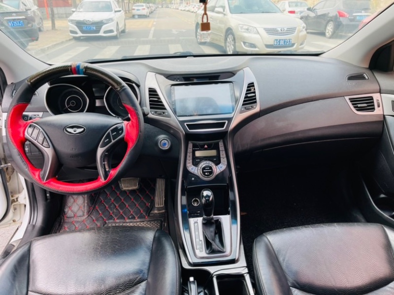 东莞14年现代朗动3