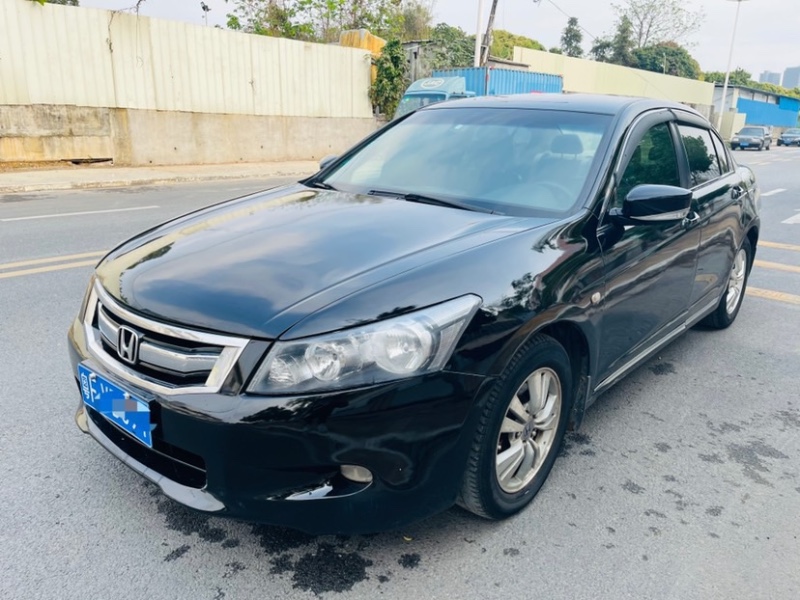 东莞09年本田雅阁7