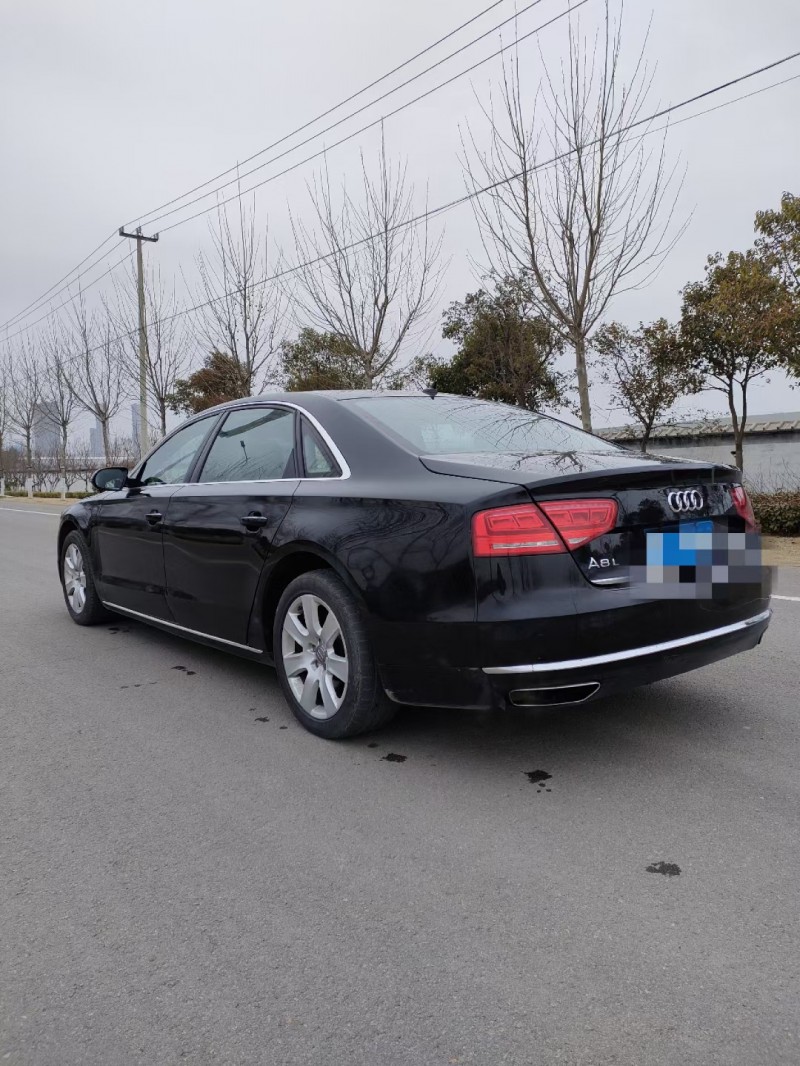 徐州12年奥迪A8L6