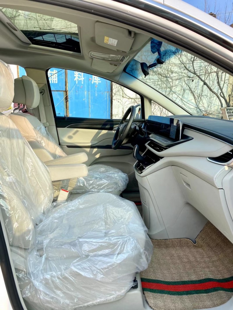 临沂20年别克GL83