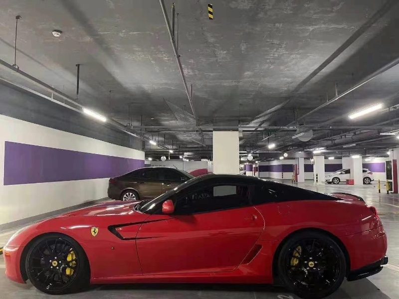 重慶09年法拉利599 GTB2