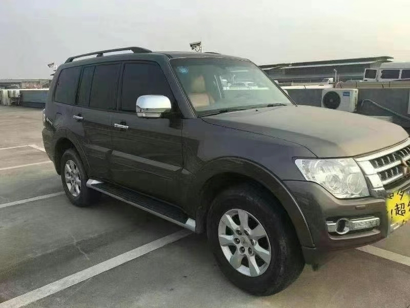 潍坊14年三菱帕杰罗1