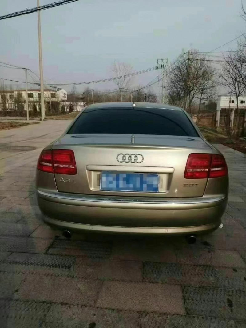 济南10年奥迪A8L1