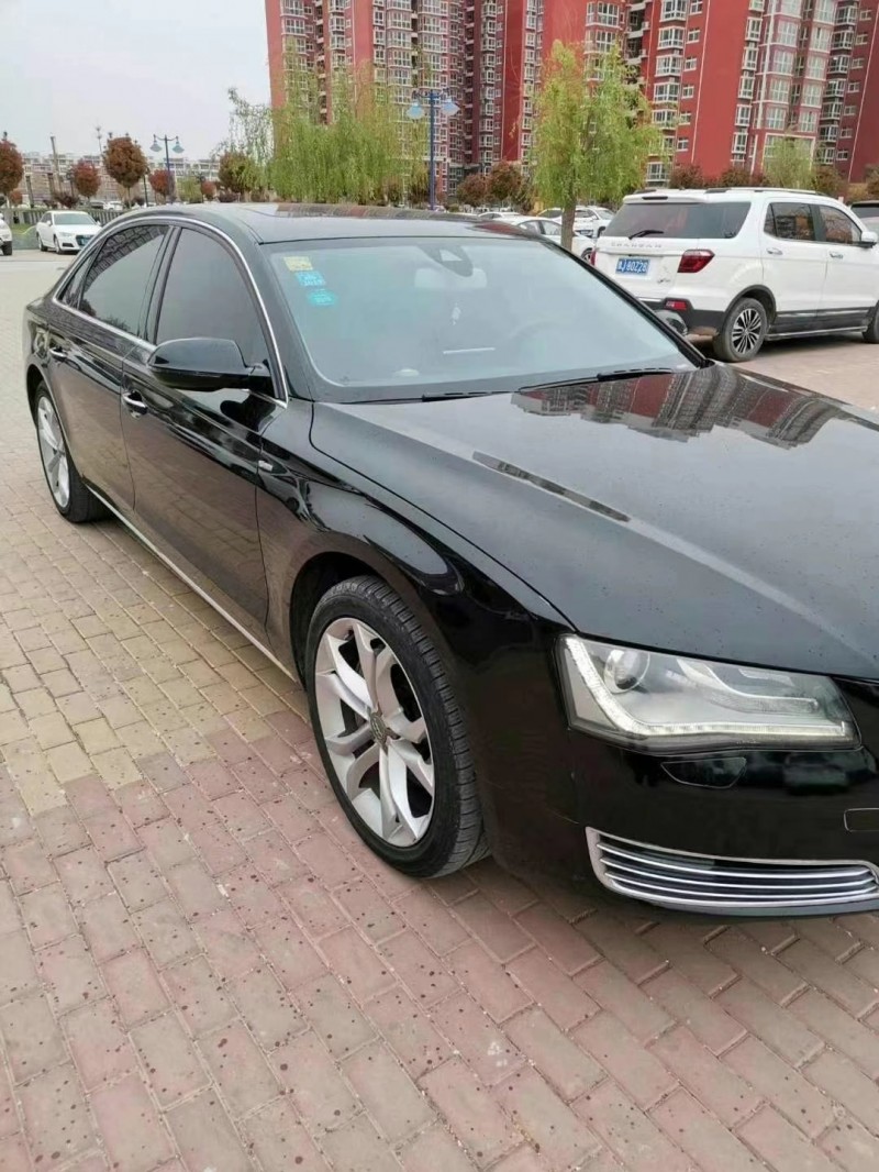 許昌12年奧迪A8L7