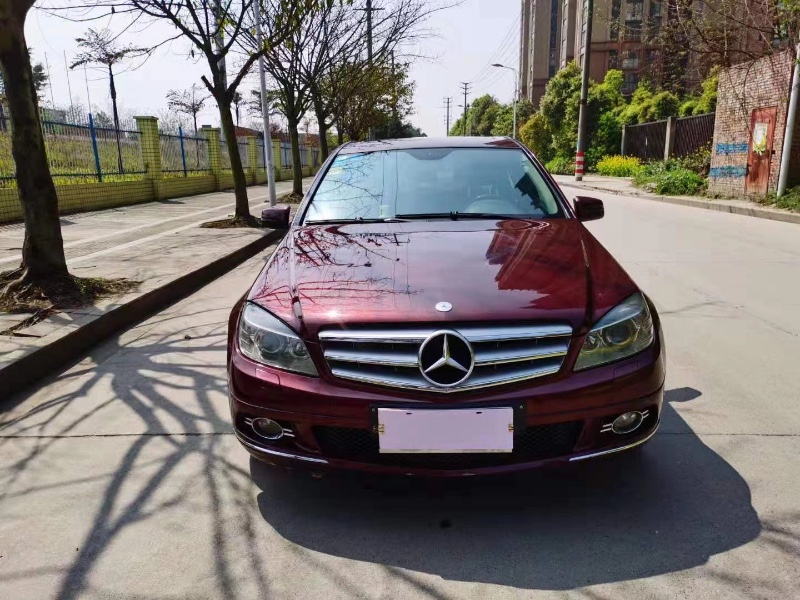 成都11年奔驰C7
