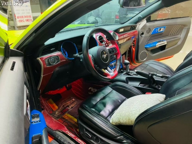 东莞15年福特野马1