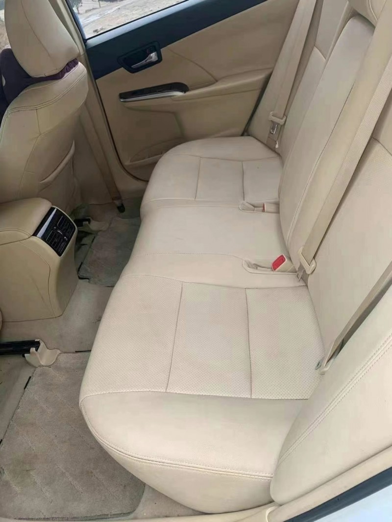 益阳17年丰田凯美瑞6