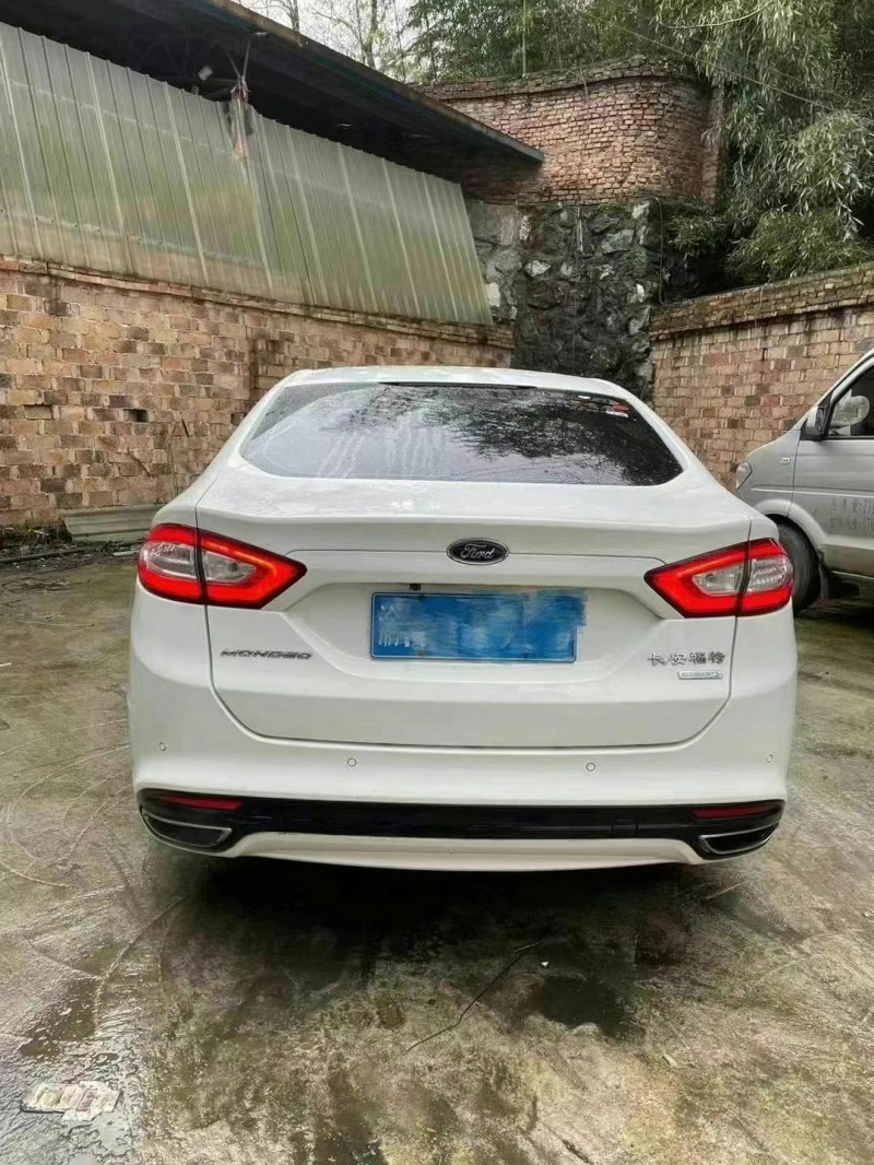 益阳14年福特蒙迪欧9