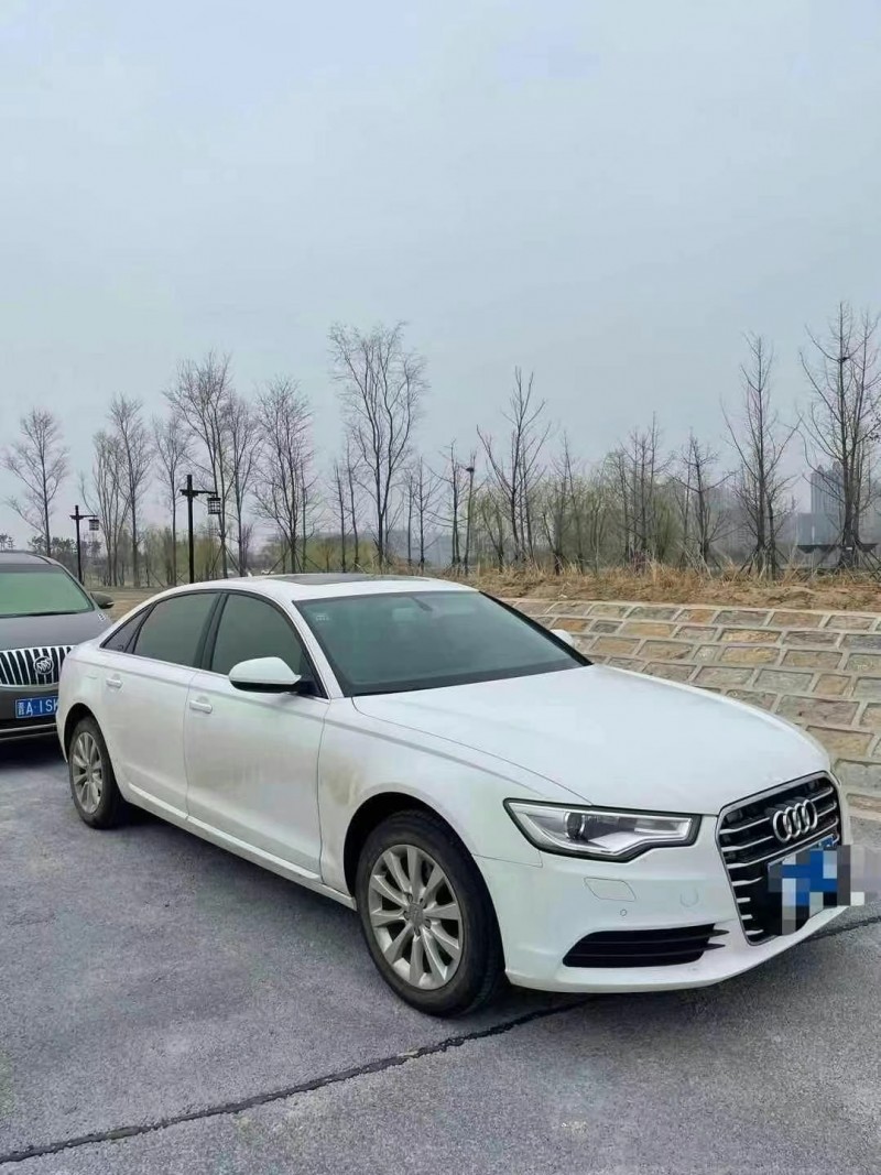济宁16年奥迪A6L6
