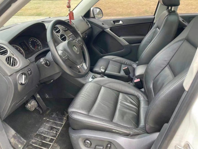 宁波12年大众途观5