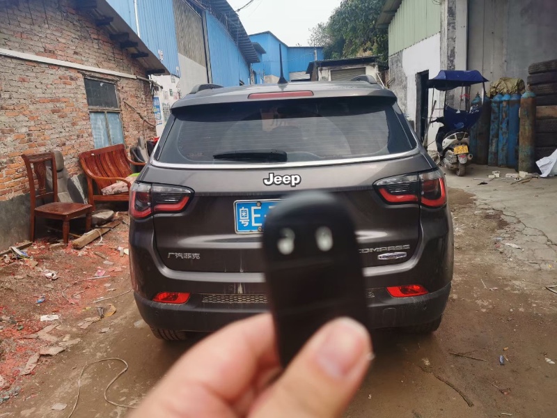 廣州17年Jeep指南者7