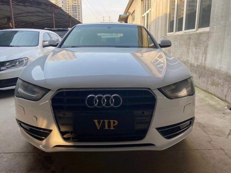 济宁14年奥迪A4L1