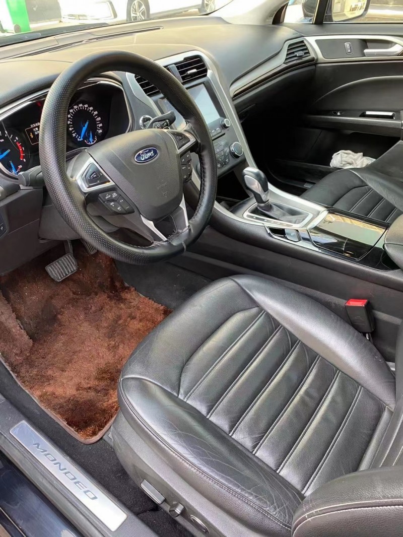 济宁15年福特蒙迪欧5