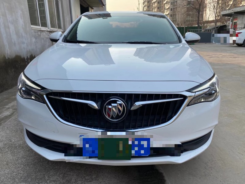 济宁18年别克英朗1