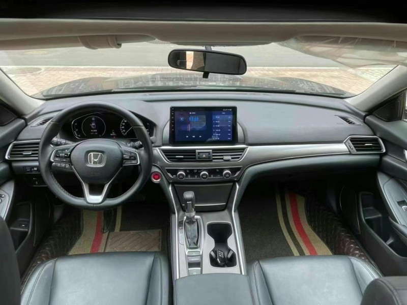 邢台20年本田雅阁7