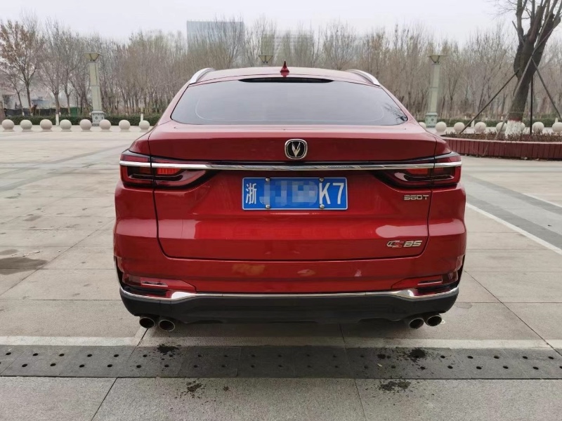 唐山19年長安汽車CS858