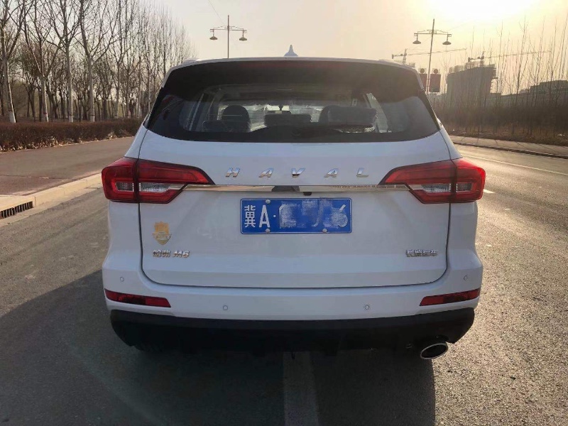 邢台20年长城哈弗M64