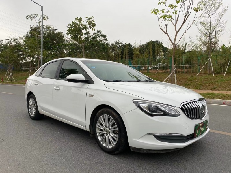 东莞15年别克英朗2