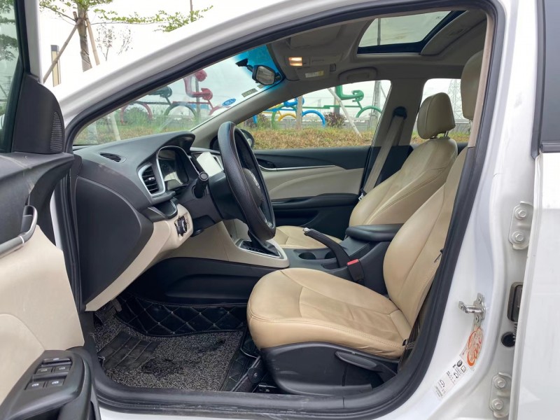 东莞15年别克英朗8