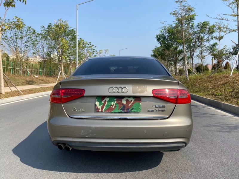 东莞14年奥迪A4L9