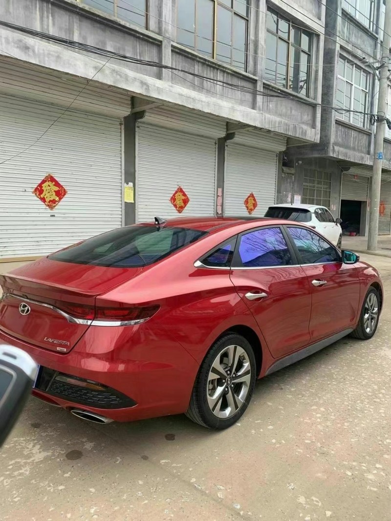 安慶19年現代菲斯塔8