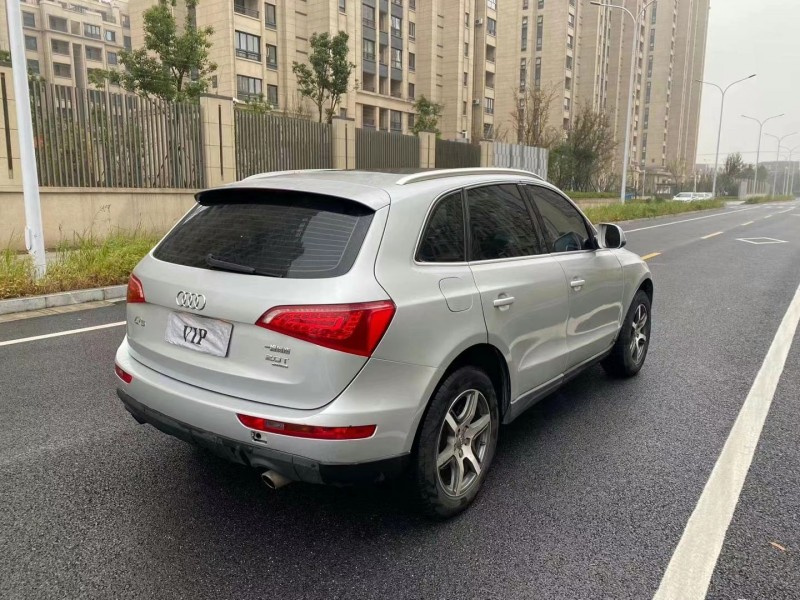蘇州11年奧迪Q57