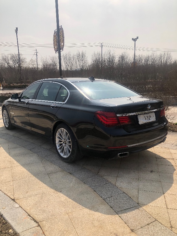 枣庄14年宝马7系2