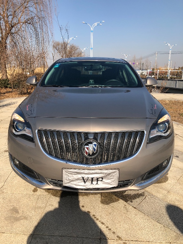 枣庄15年别克君威9