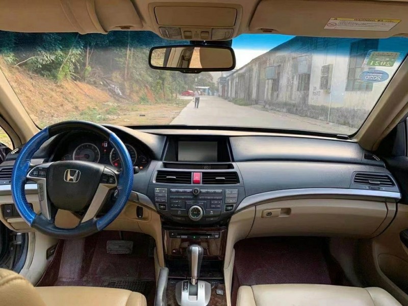 江门08年本田雅阁5