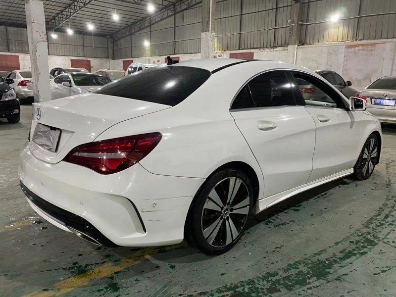 广州18年奔驰CLA6